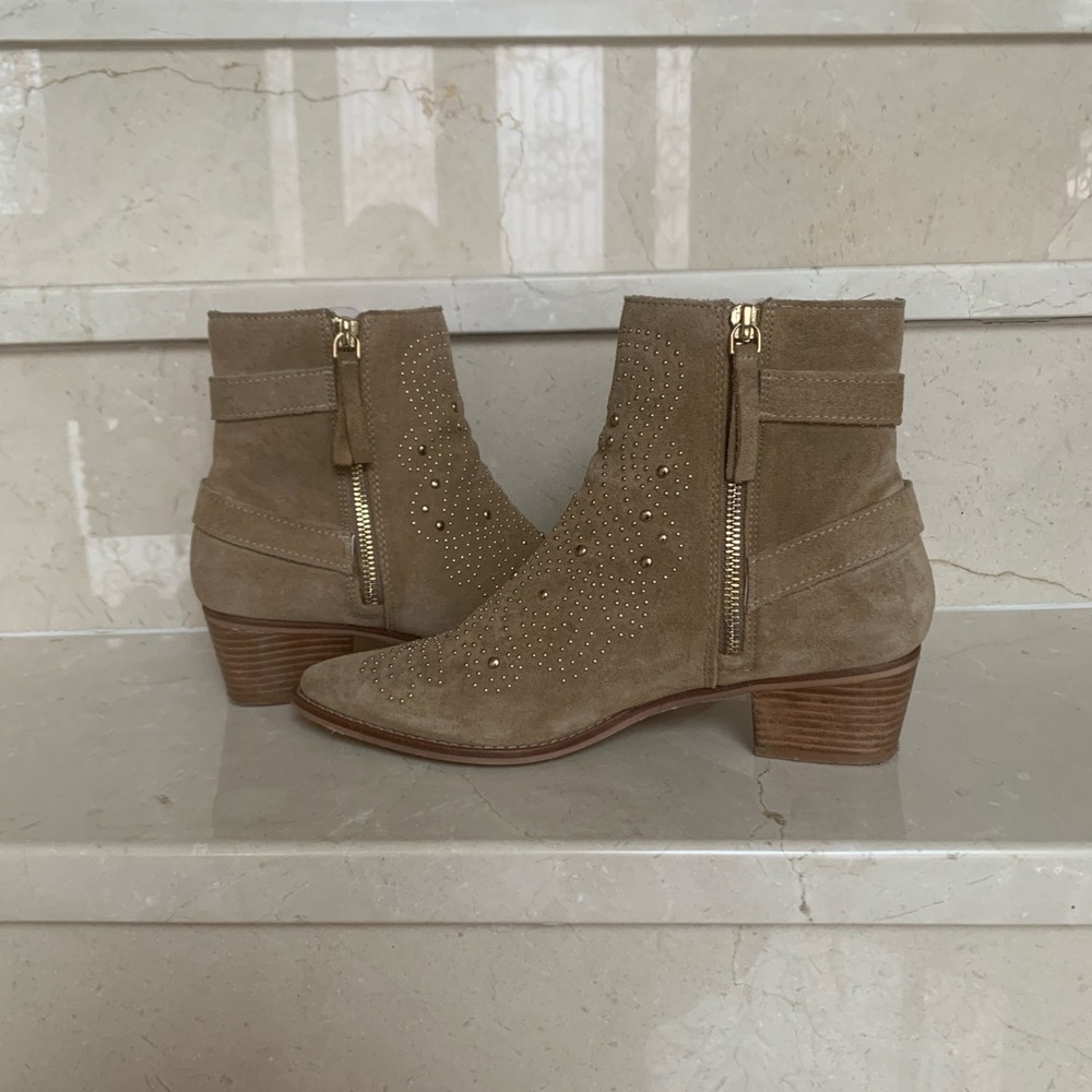 ZARA tan suede studded booties-similar to Chloe’s